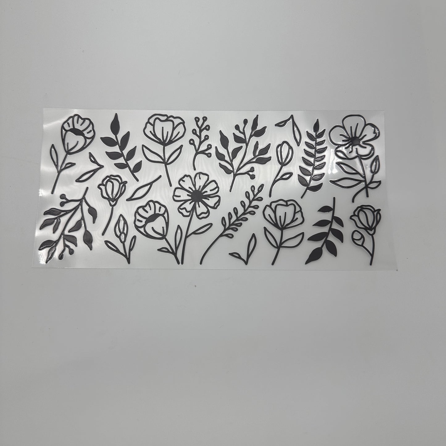 Pattern Black and white flowers - Wattsupcustoms