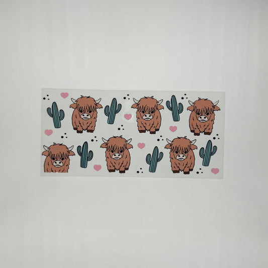 Highland Cow and Cactus Pattern
