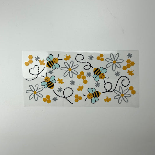 Bee and Daisy Pattern